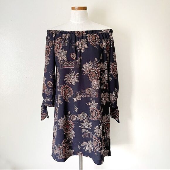 Veronica M. Off the shoulder floral mini dress NWT - Picture 2 of 5